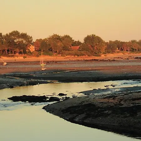 호텔 Logis Les Fuchsias