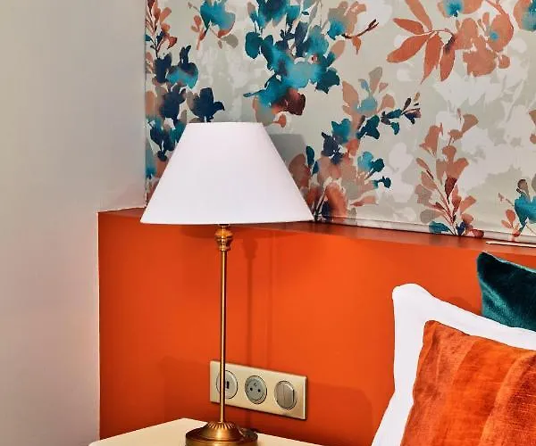 Hotel Logis Les Fuchsias Saint-Vaast-la-Hougue