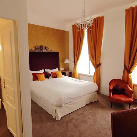 Hotel Logis Les Fuchsias Saint-Vaast-la-Hougue