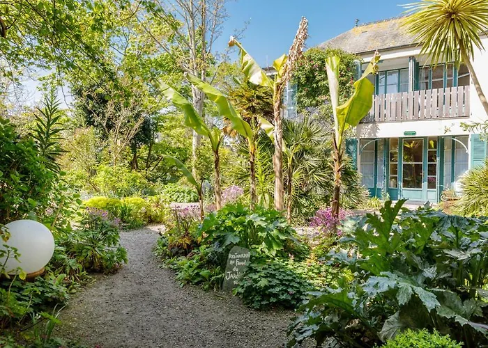 Logis Les Fuchsias 3*